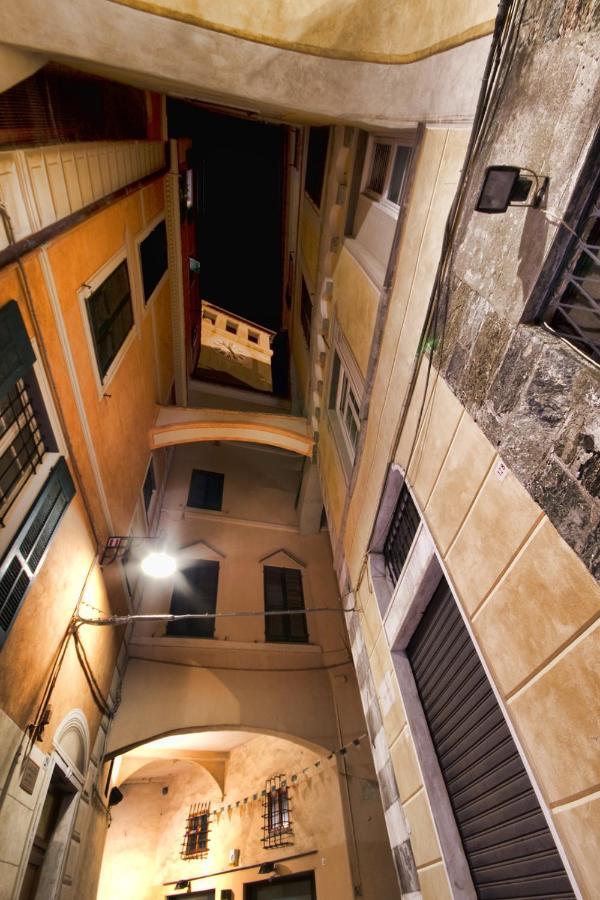 Il Nido Di Giraben Apartamento Savona Exterior foto